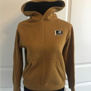 Hooded New Balance size M (10/12)